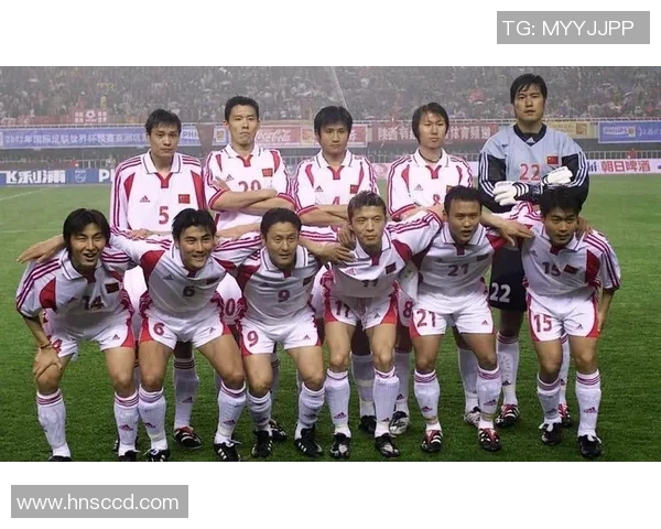 2001年国足对阵阿联酋精彩回顾视频重温经典瞬间与激烈对抗